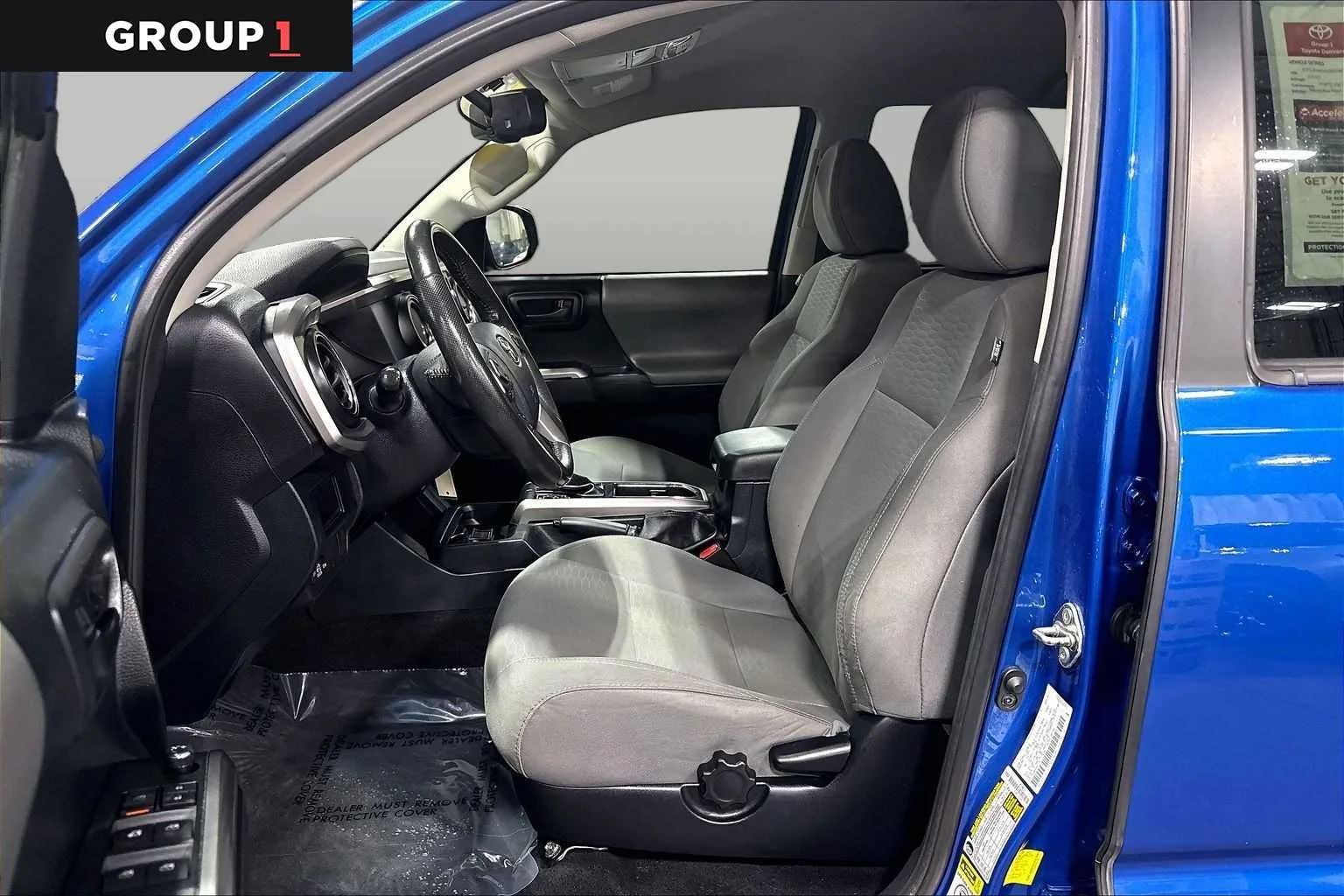 Certified Used 2017 Blazing Blue Pearl Toyota SR5 image 8