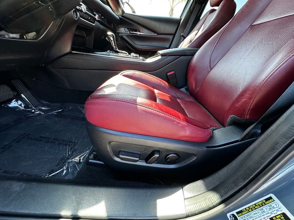 Used 2023 Gray Mazda 2.5 S Carbon Edition image 23
