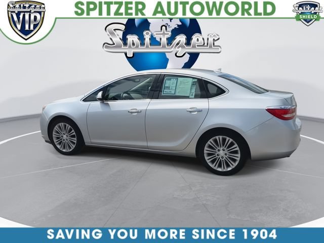 Used 2013 QUICKSILVER METALLIC Buick Convenience Group image 7