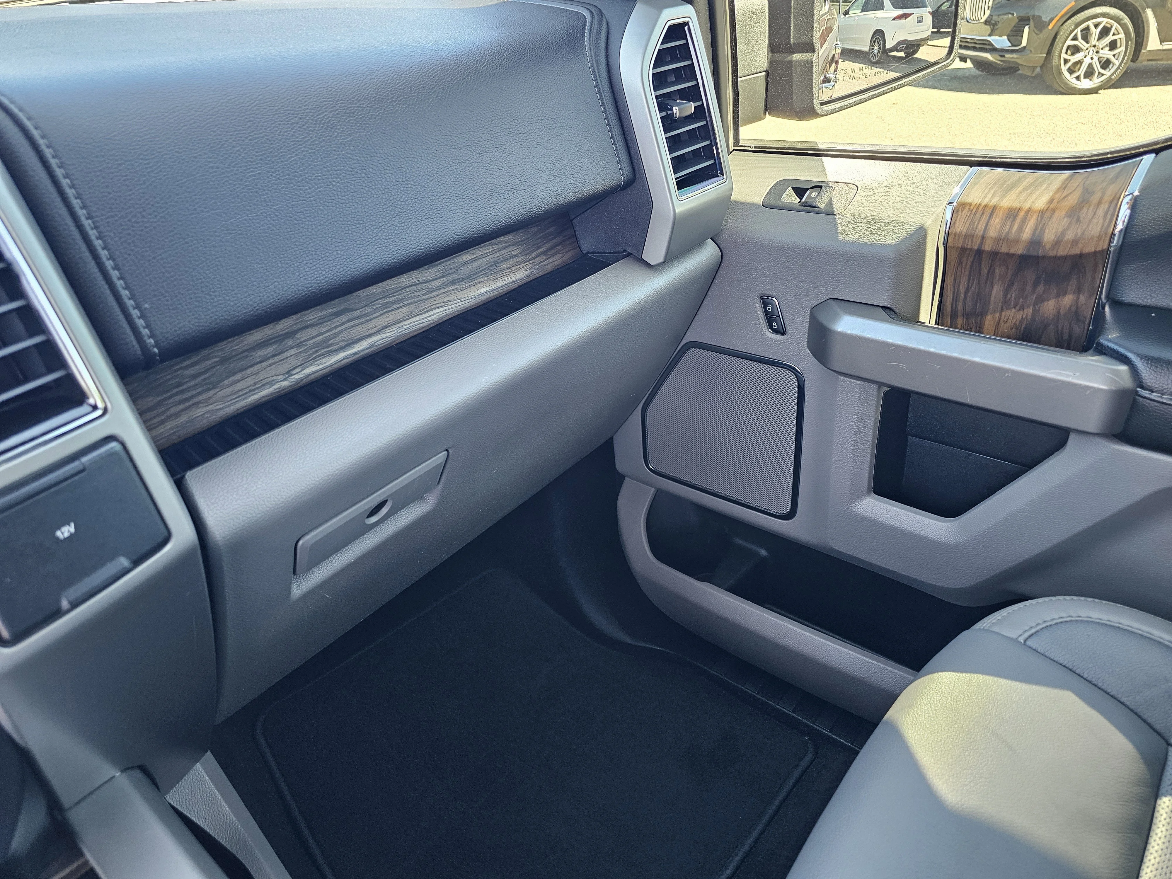 2020 Ford F-150 Lariat - Photo 27