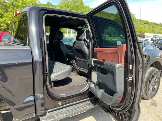 Used 2021 Black Ford Lariat image 49