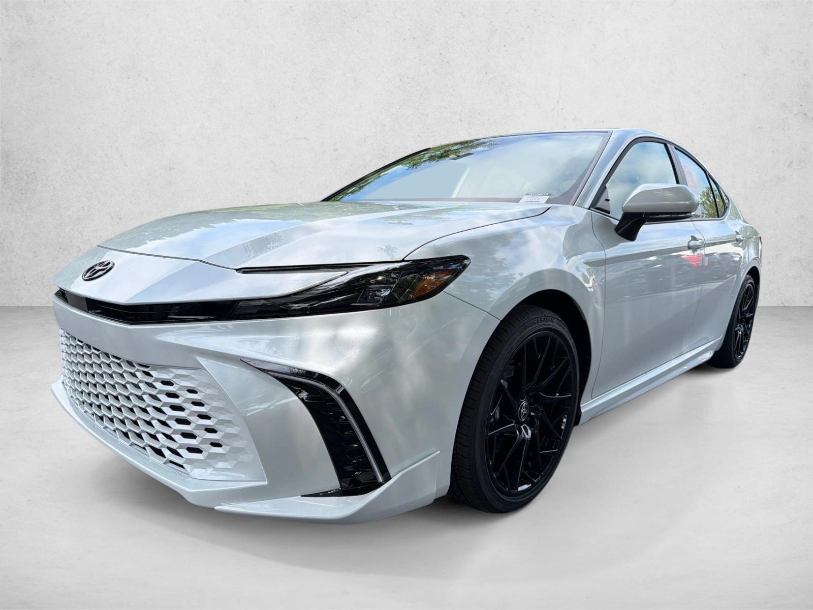 New 2026 Wind Chill Pearl Toyota XSE image 7