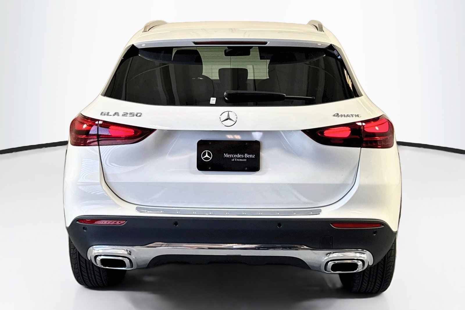 New 2026 Polar White Mercedes-Benz GLA 250 image 6