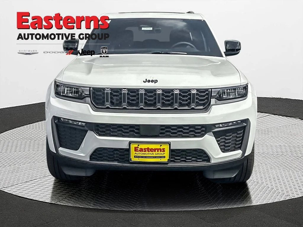 New 2027 Bright White Clearcoat Jeep Limited image 2