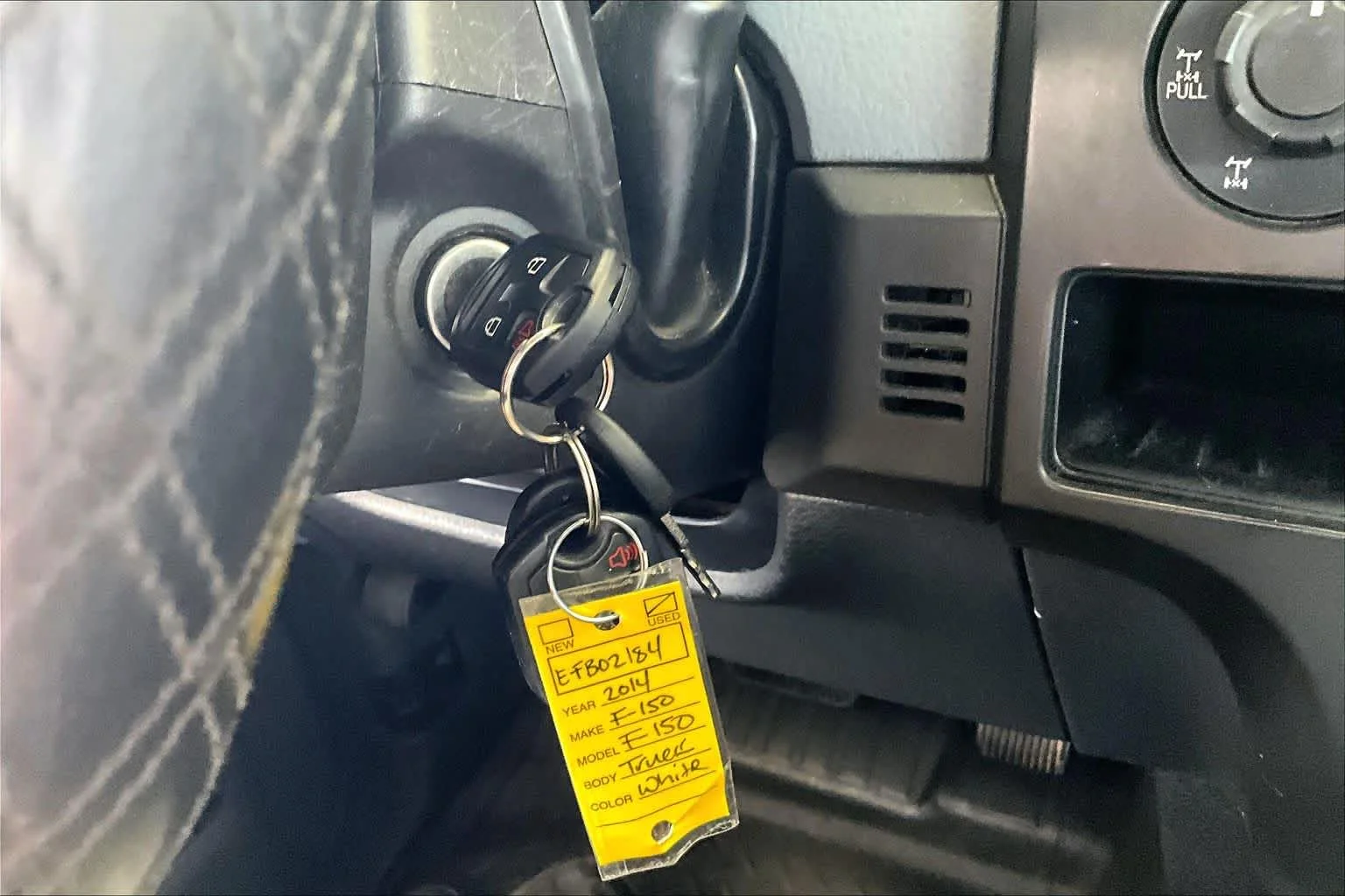 Used 2014 Oxford White Ford XL image 13