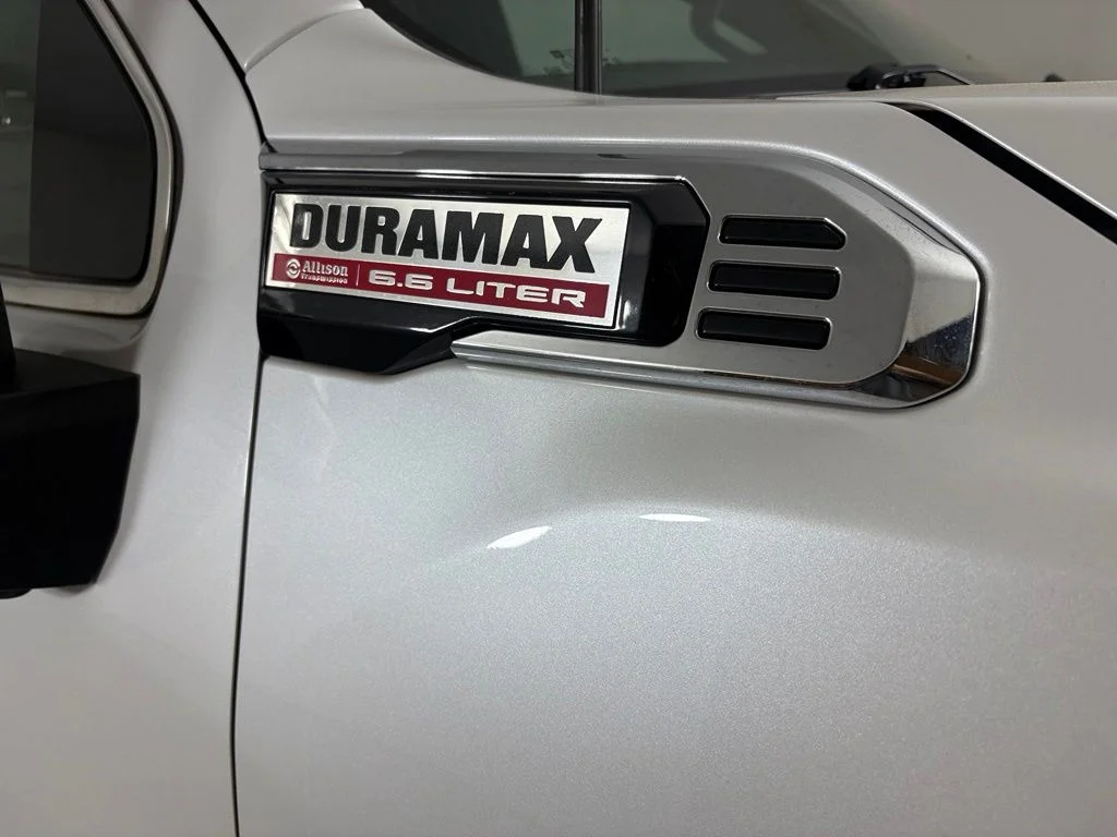 Used 2024 White GMC Denali image 15