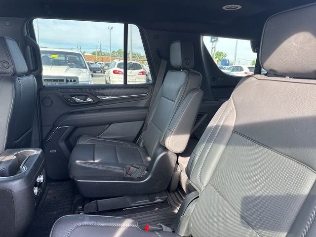 Used 2024 Silver GMC Denali image 29