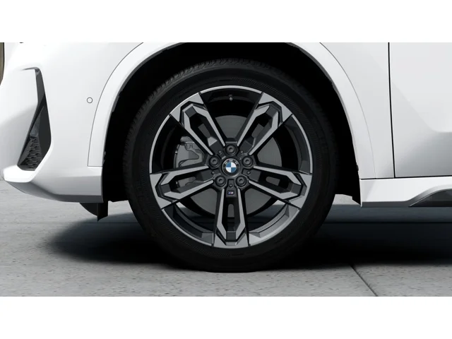 New 2026 Alpine White BMW  image 7
