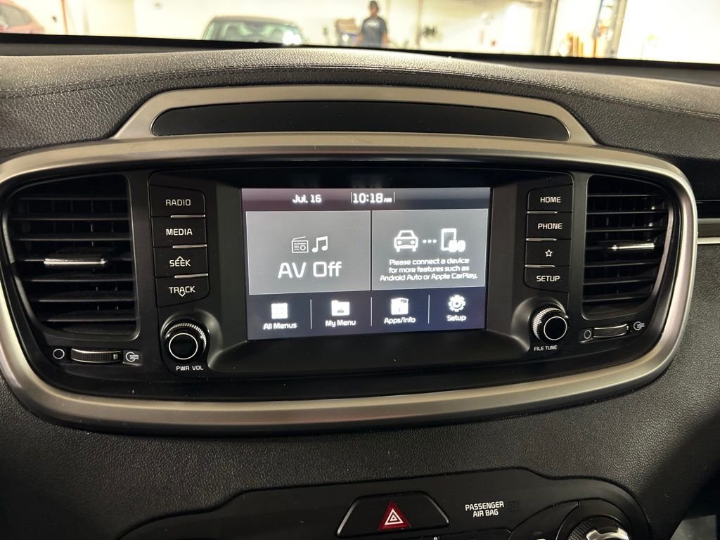 Used 2020 Black Kia LX image 17
