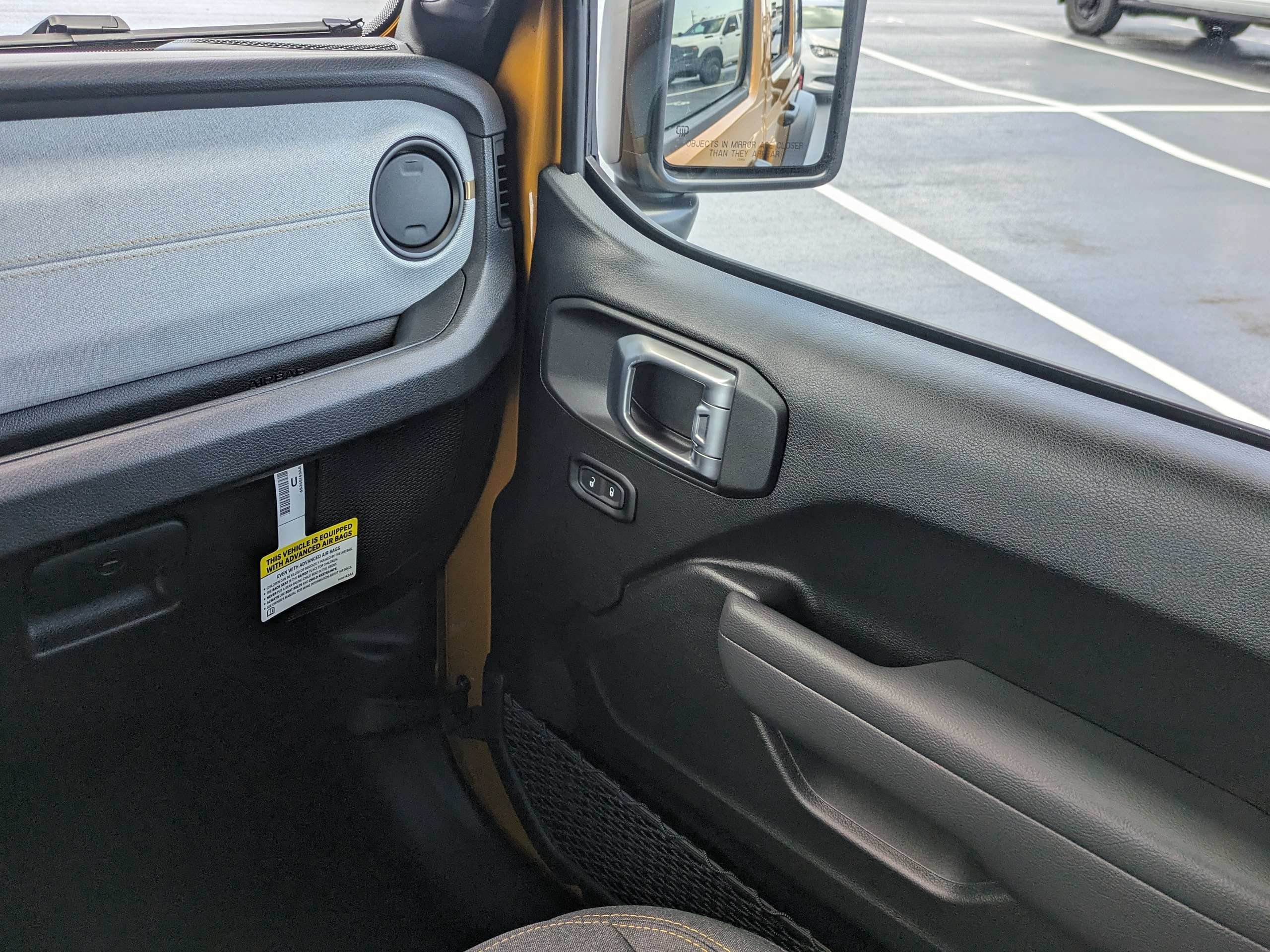 New 2026 Goldilocks Exterior Paint Jeep Sport S image 16