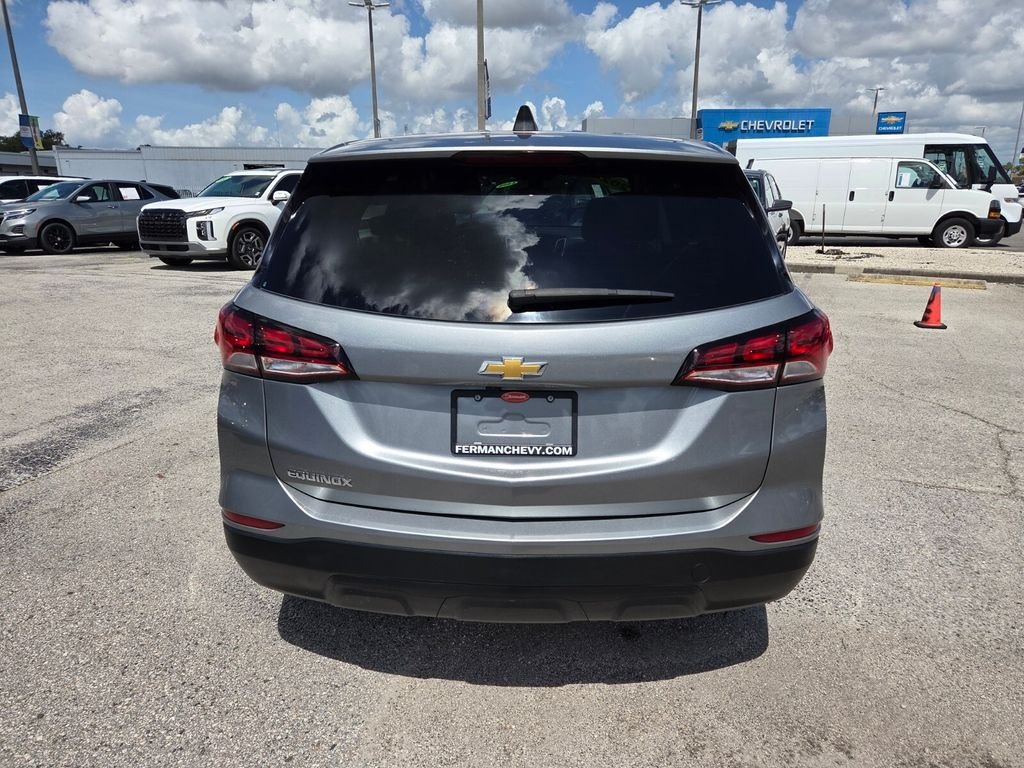 2024 Chevrolet Equinox LS - Photo 12