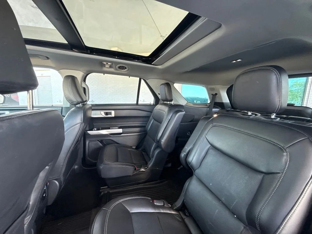 Used 2022 Gray Metallic Ford Limited image 32