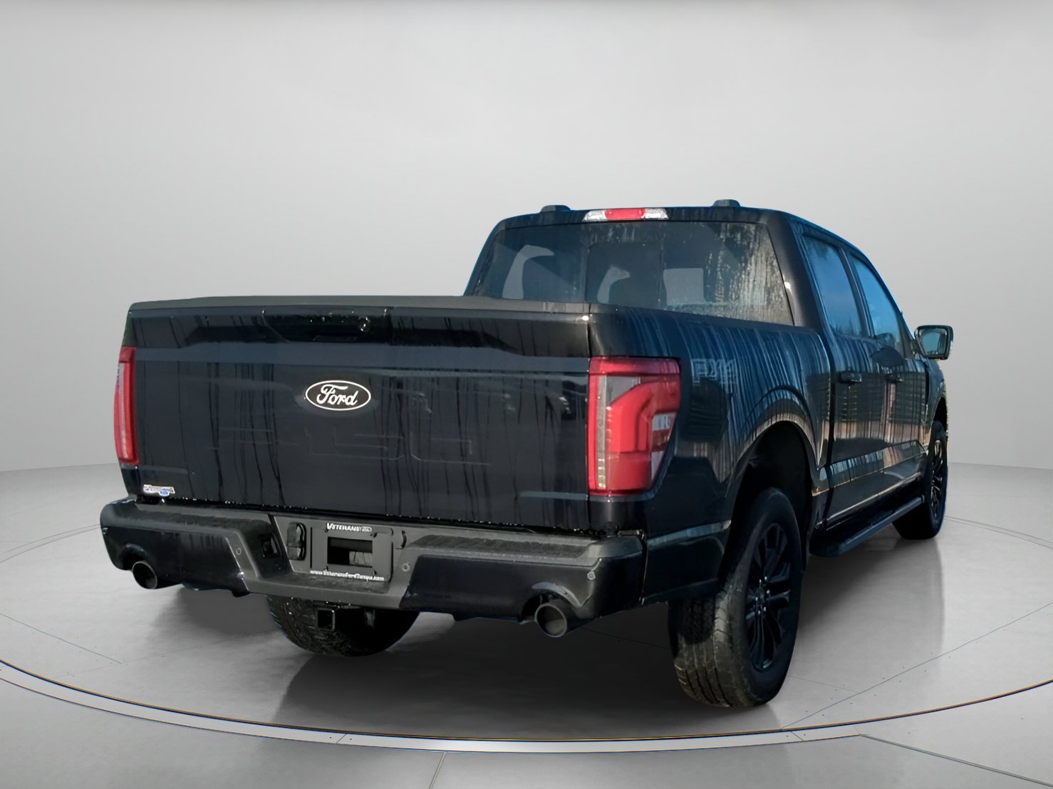 New 2026 Agate Black Metallic Ford Lariat® image 23