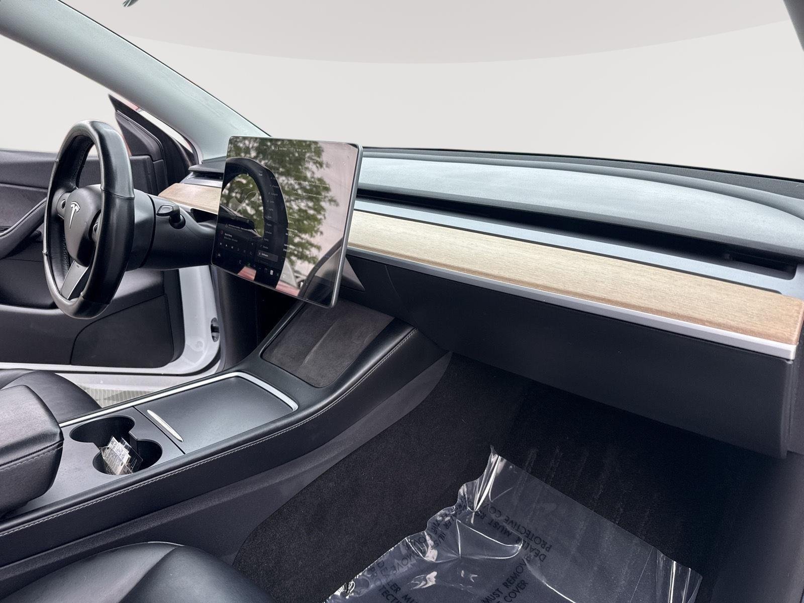 Used 2021 Pearl White Multi-Coat Tesla Long Range image 32