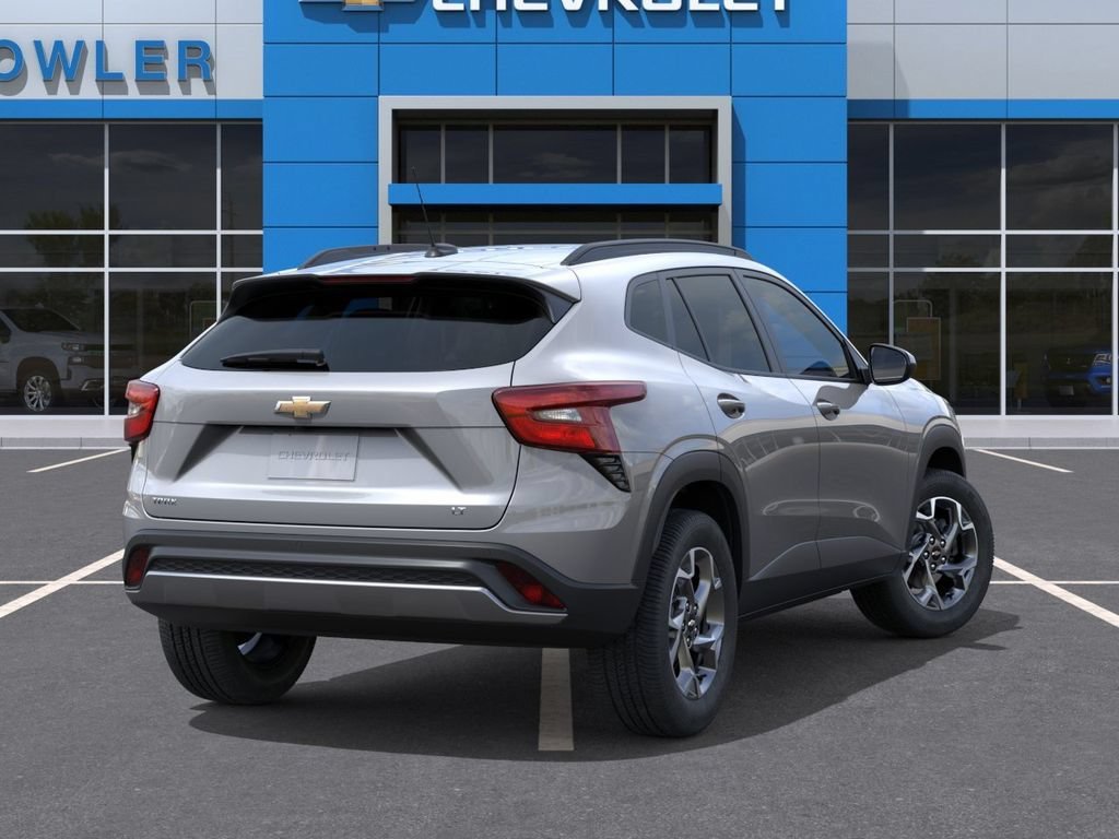 2026 Chevrolet Trax LT - Photo 4