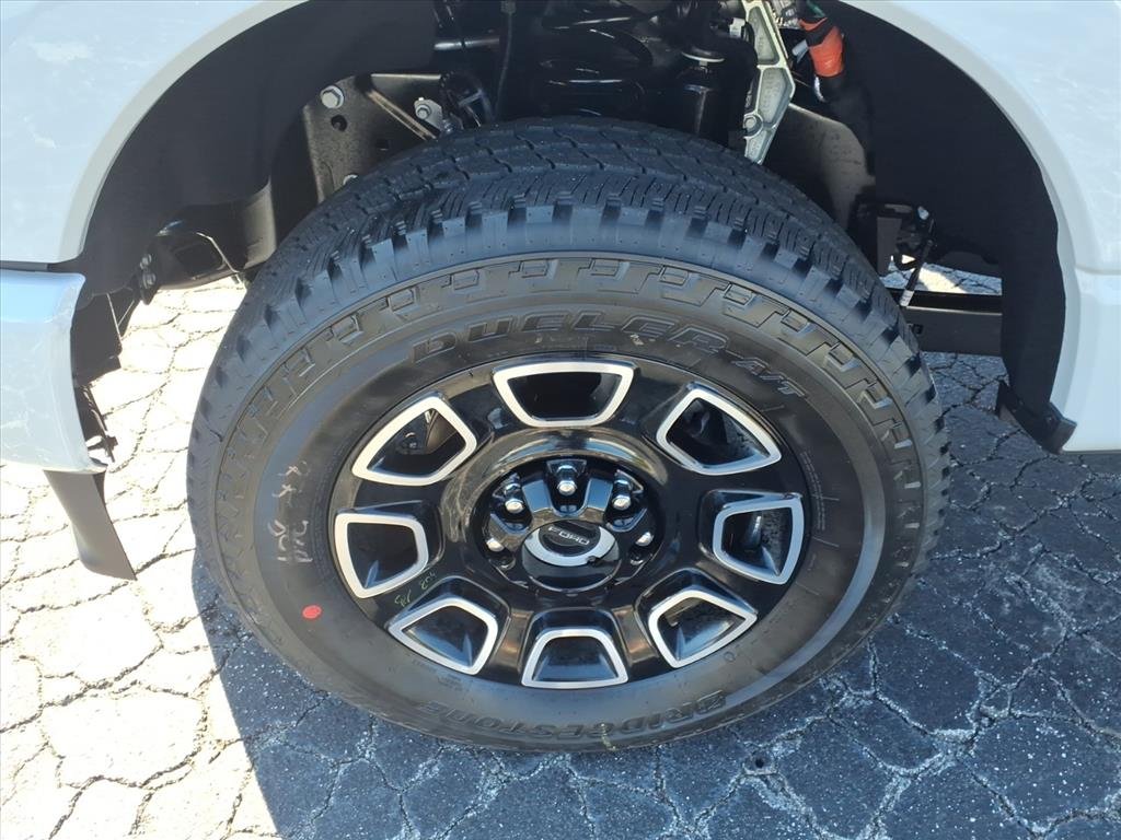 2026 Ford F-250 Super Duty Platinum - Photo 7