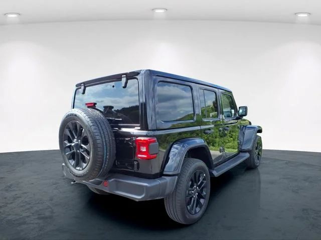 Used 2025 Black Jeep Sahara 4xe image 14