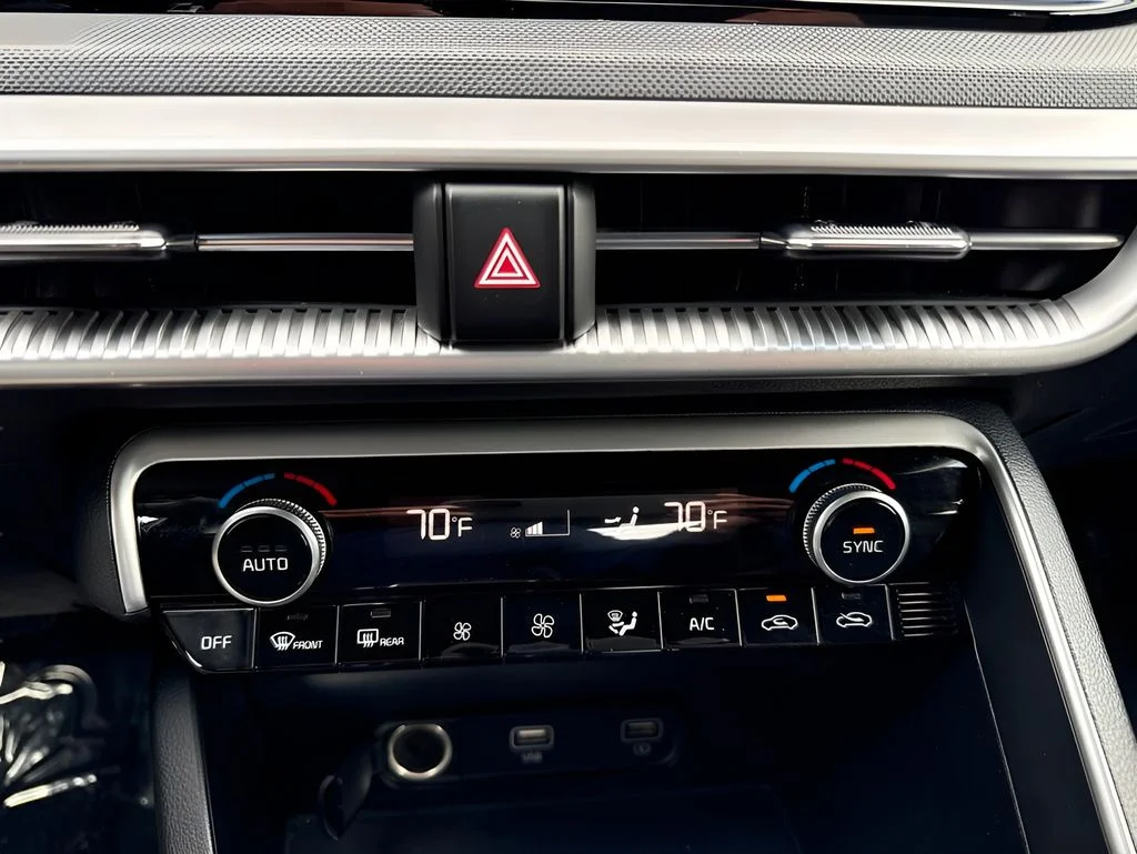 Used 2022 Blue Kia GT-Line image 18