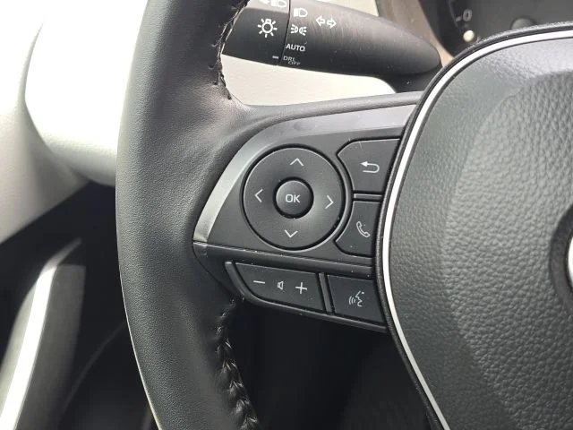 Used 2024  Toyota SE image 33