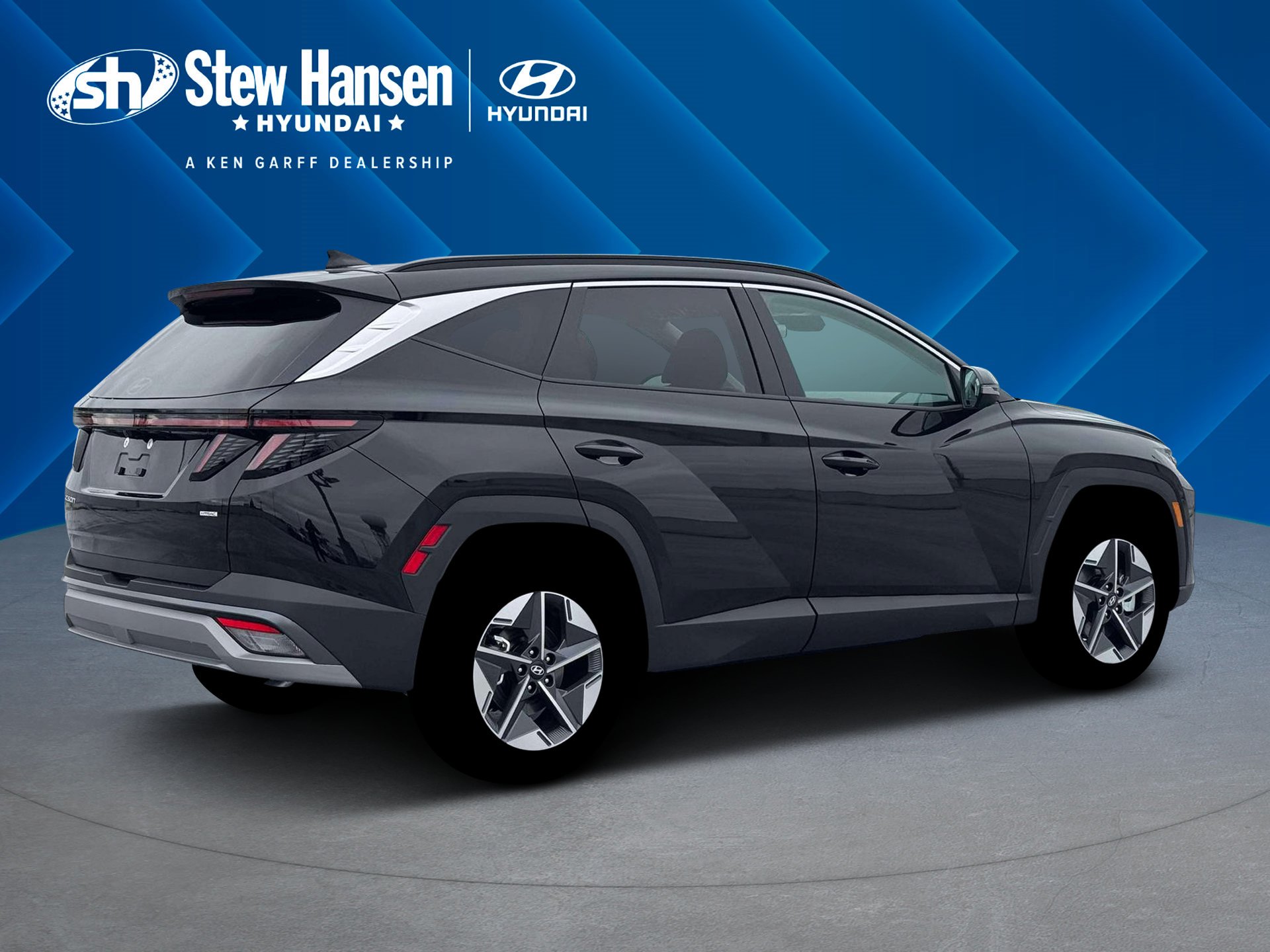 New 2026 Phantom Black Hyundai SEL Premium image 8
