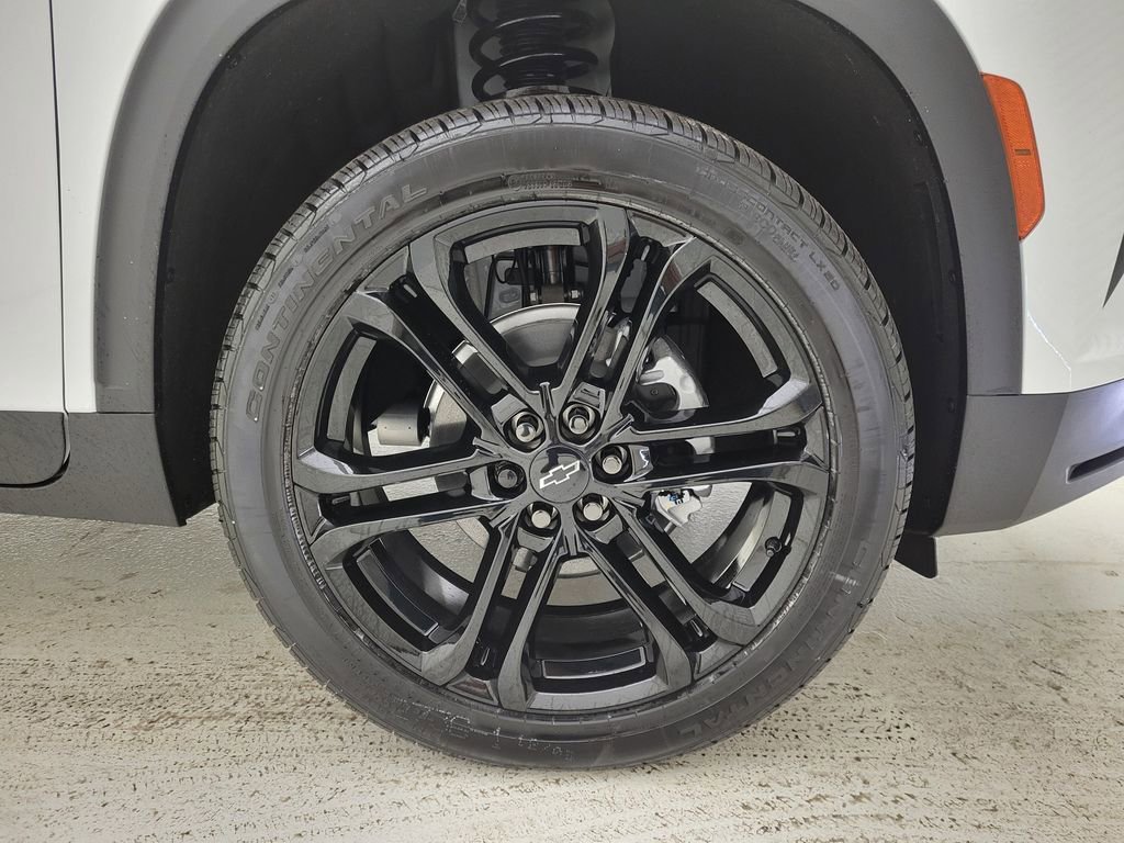 2026 Chevrolet Traverse LT - Photo 22