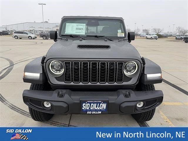 New 2026 Granite Crystal Metallic Clearcoat Jeep Sport S image 3