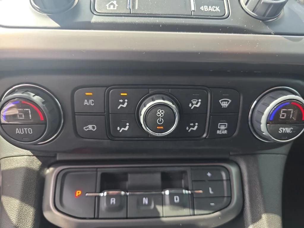 Used 2023 Silver GMC AT4 image 17