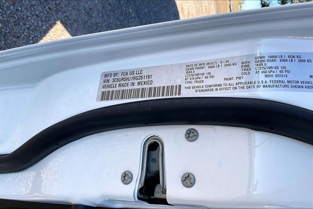 New 2024 Ram 2500 Tradesman 4D Crew Cab