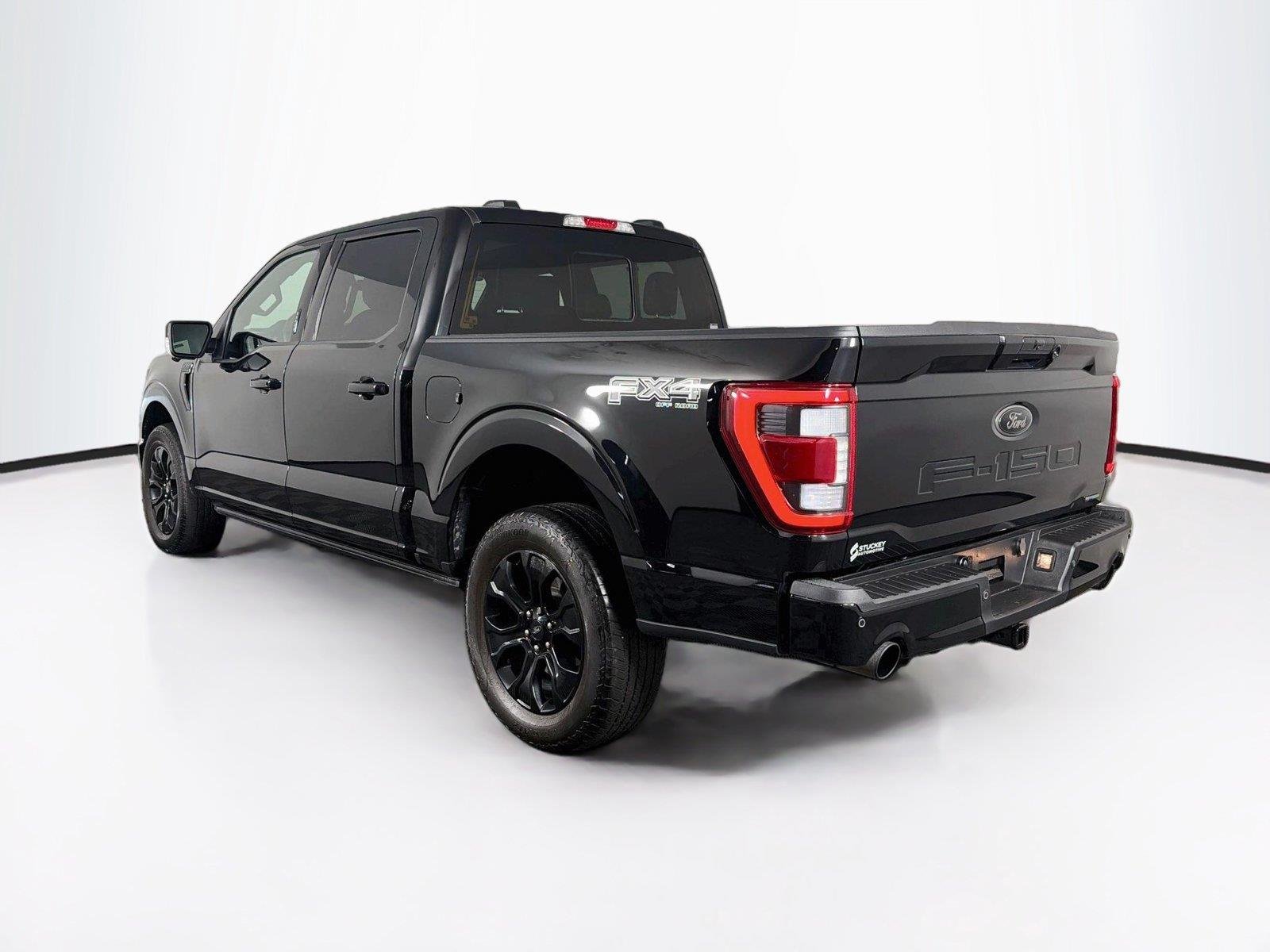 Used 2023 Agate Black Ford LARIAT image 9