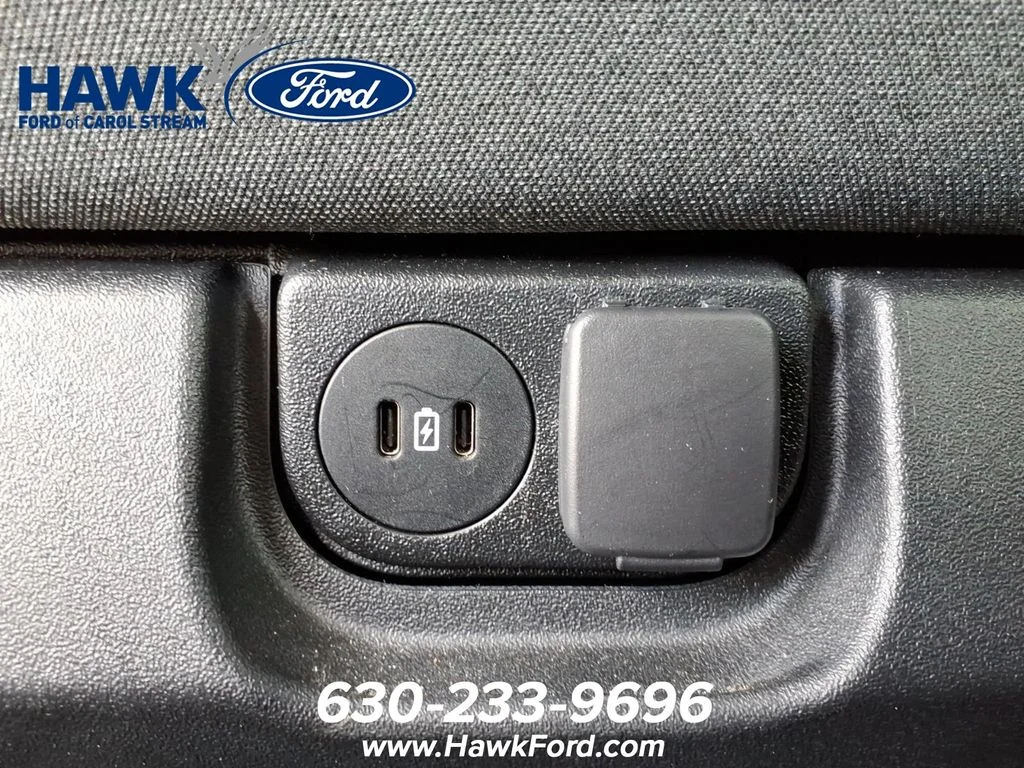 Certified Used 2025 Oxford White Ford XLT image 28