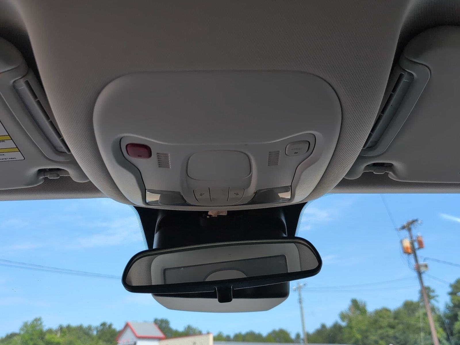Used 2023 Alpine White Clearcoat Jeep Latitude image 31