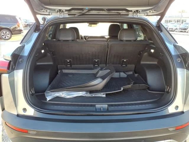 Used 2024 Sterling Gray Metallic Chevrolet LT image 6