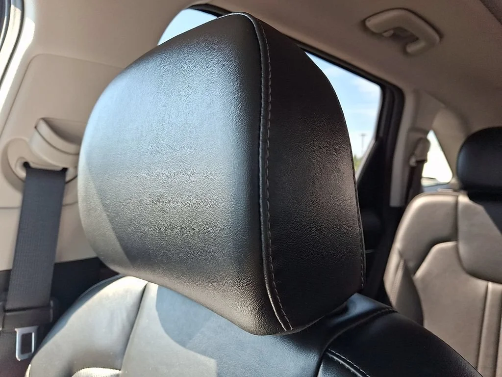 Used 2023 Silver Kia X-Line EX image 18
