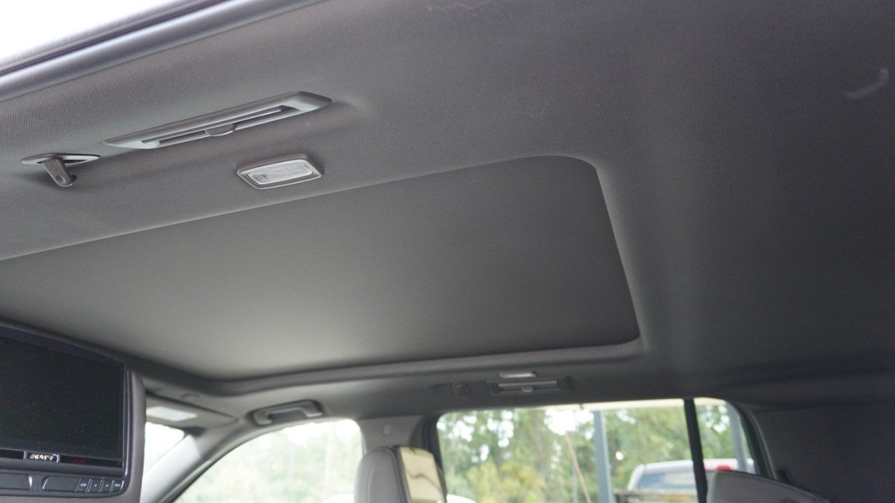 Used 2021 White GMC Denali image 15