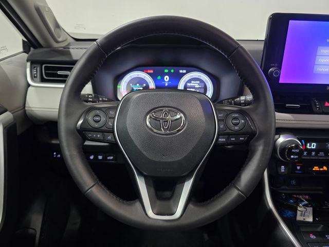 Certified Used 2024 MAGNETIC GRAY MET. Toyota  image 16