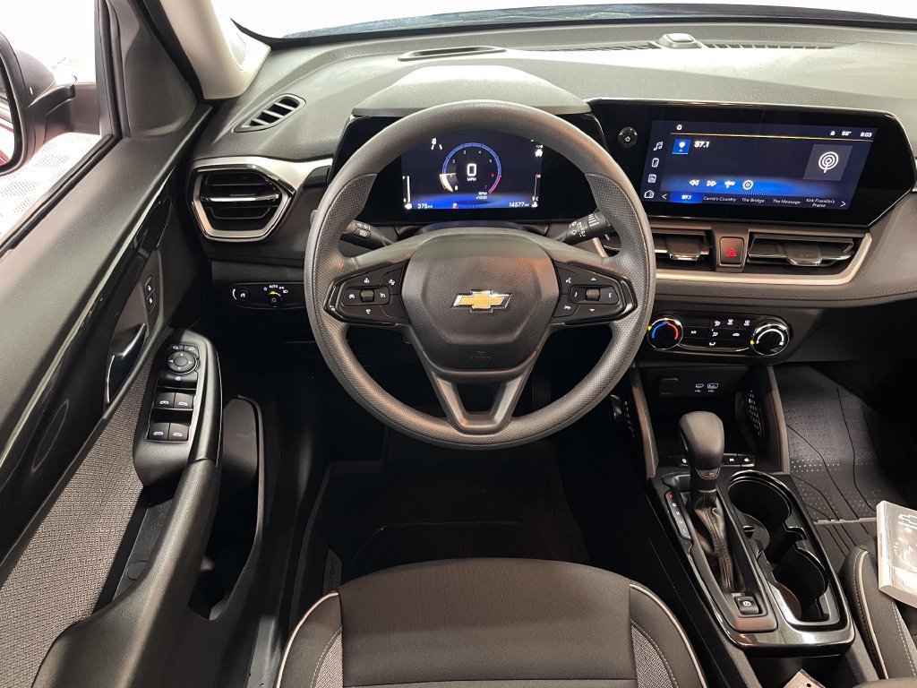 2024 Chevrolet TrailBlazer LS - Photo 18