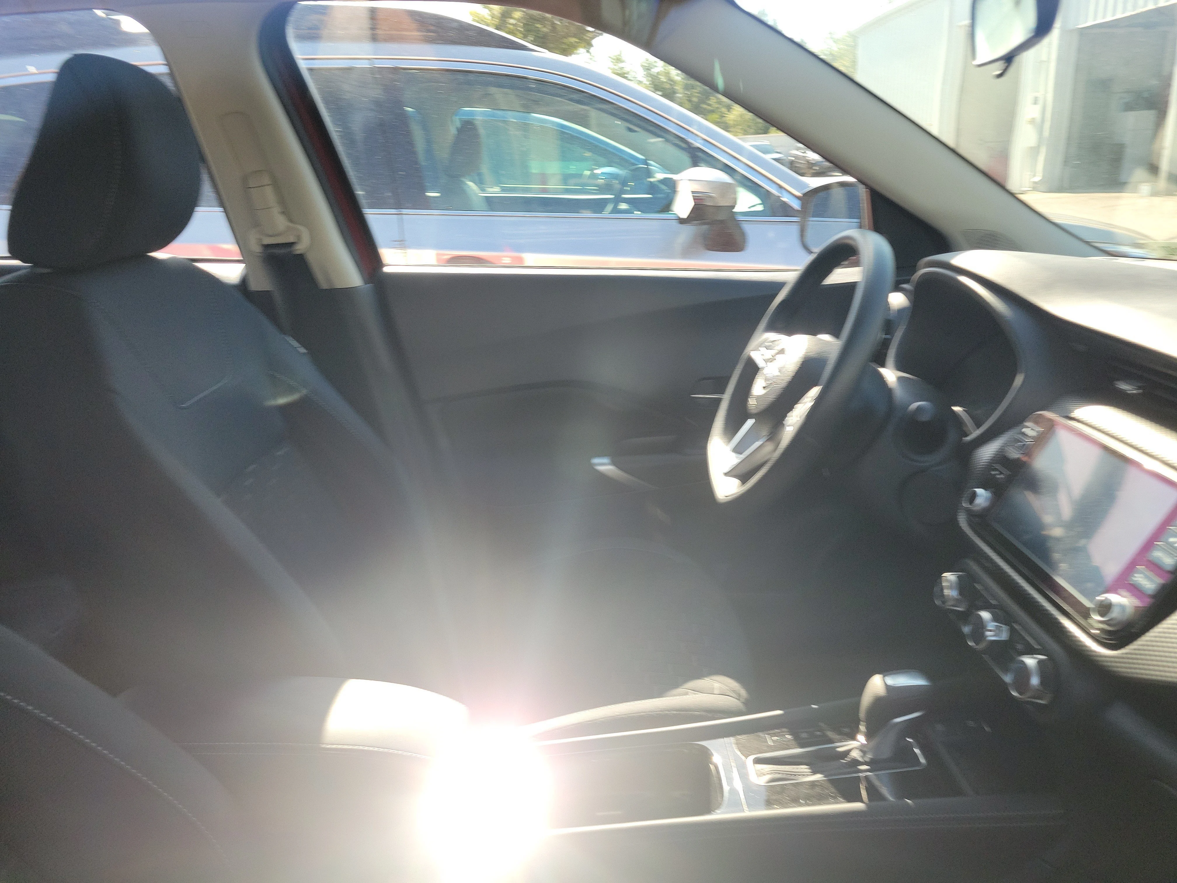 Used 2023 Scarlet Ember Tintcoat/Super Black Nissan SV image 10