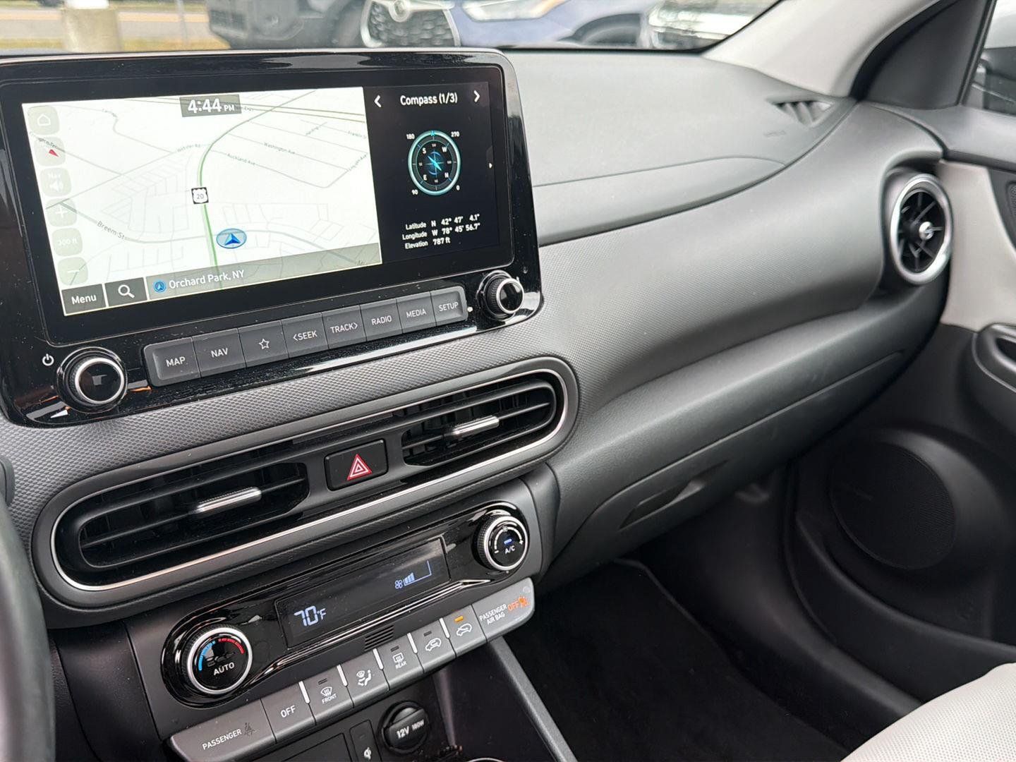 Used 2023 Cyber Silver Hyundai Limited image 12