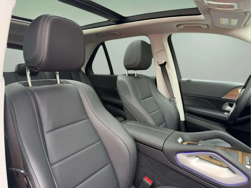 Certified Used 2025 Polar White Mercedes-Benz GLE 350 image 29