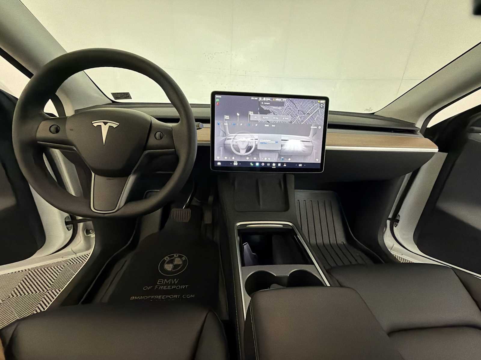 2023 Tesla Model Y Long Range - Photo 17
