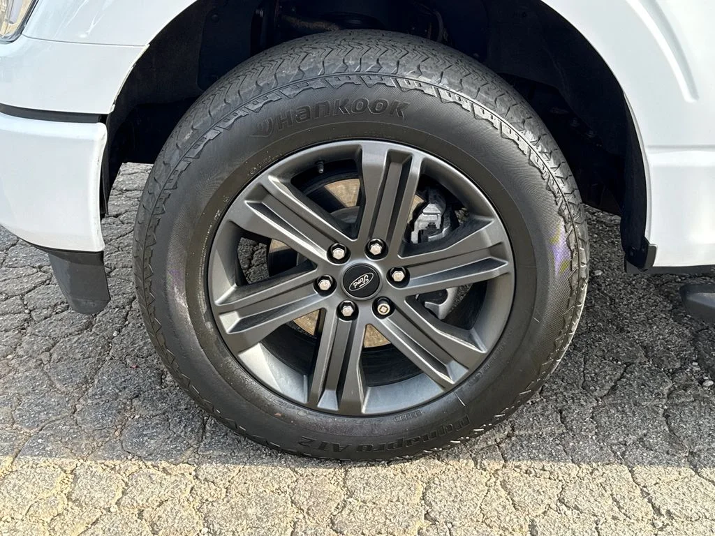 Used 2023 White Ford XLT image 11