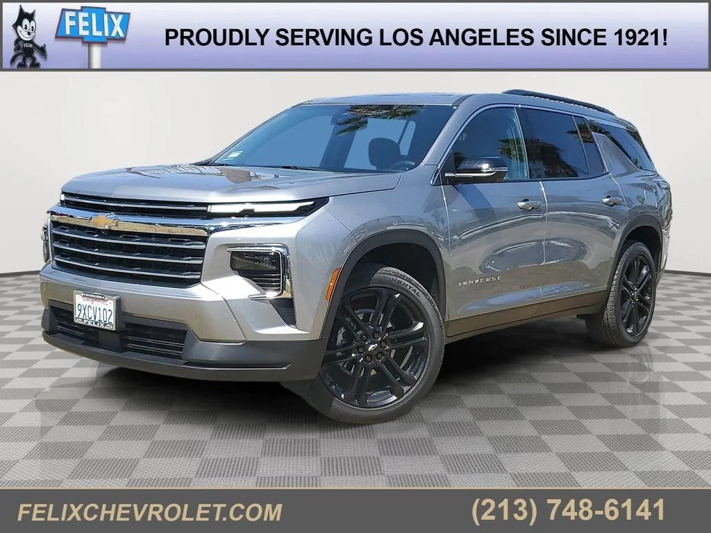 2026 Chevrolet Traverse FWD LT's photo