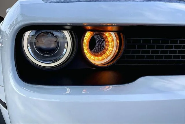 Used 2019 White Dodge R/T Scat Pack Widebody image 31