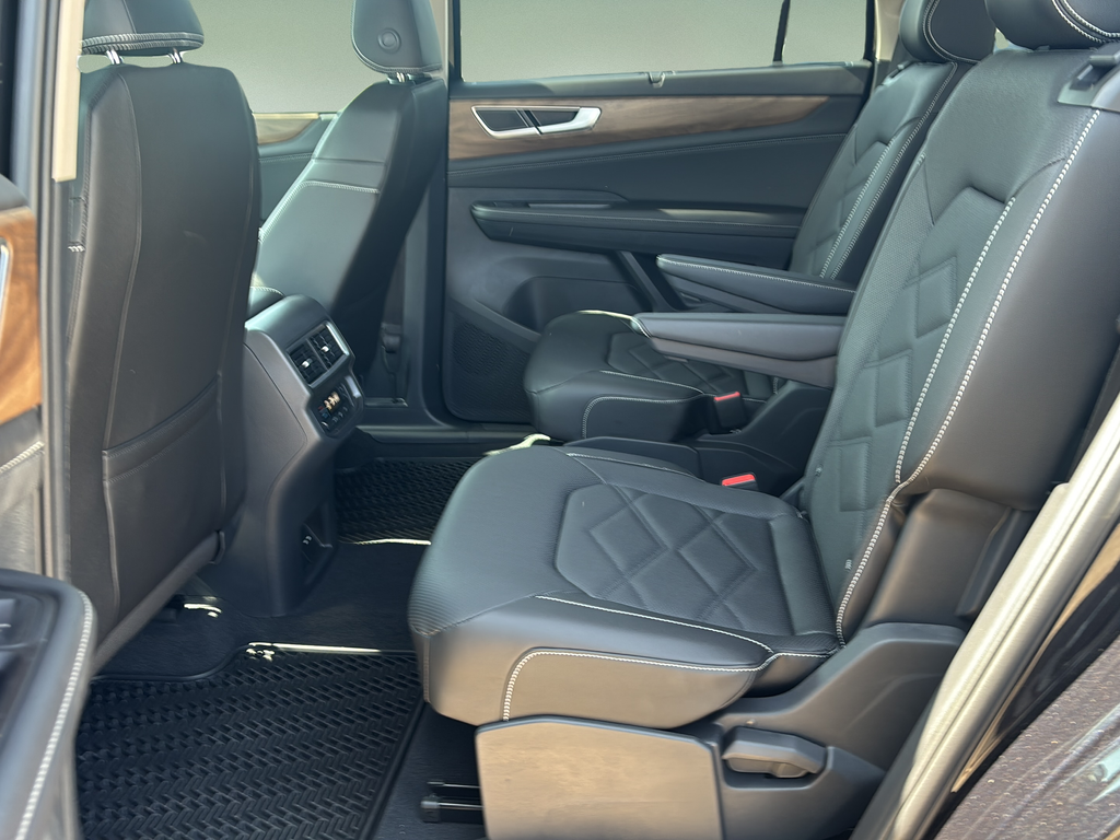 2026 Volkswagen Atlas SE w/Tech - Photo 15