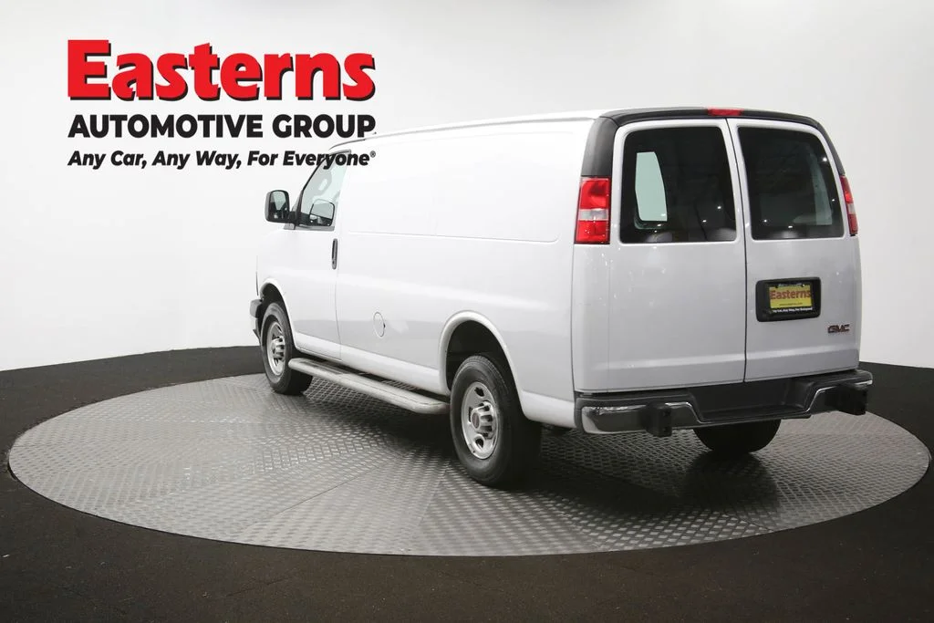 Used 2024 White GMC Work Van image 61