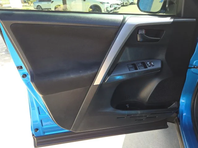 Used 2017 Blue Toyota LE image 14