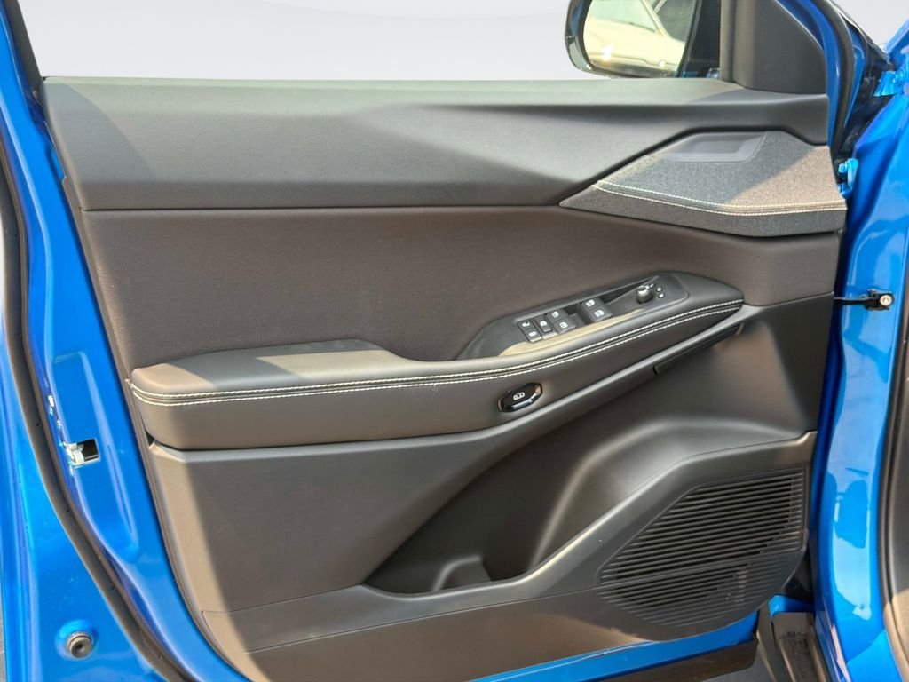 New 2026 Hydro Blue Pearlcoat Jeep Laredo image 15