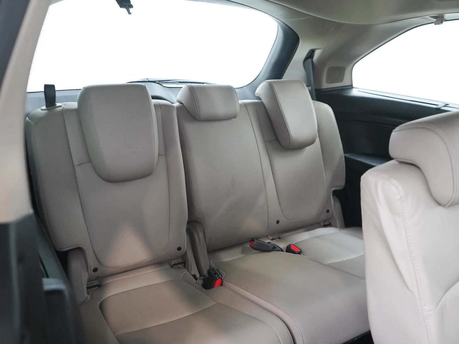 Used 2020 White Honda Elite Auto image 13
