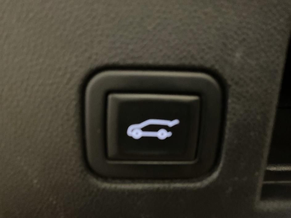 Used 2024 Red Chevrolet LT image 31