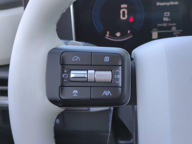 New 2026 White Hyundai SE FWD image 21